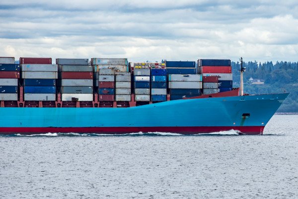 Angkatan Laut As Mengirim Tim Ke Terusan Suez