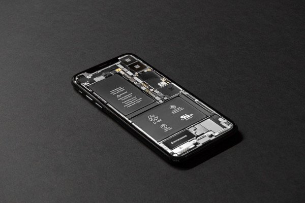 Apple Memperketat Keamanan Di Pabrik