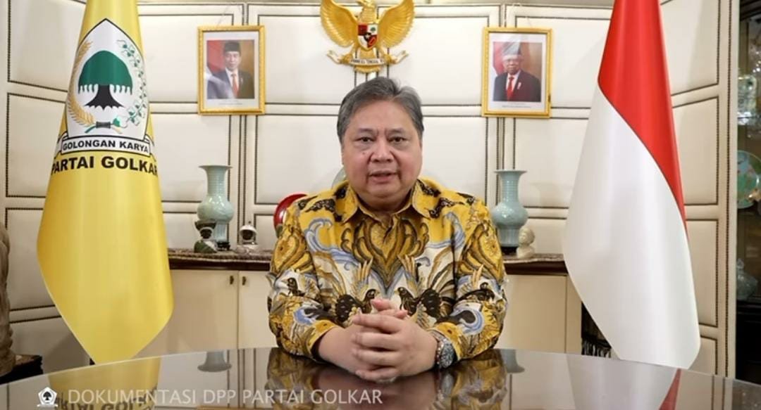 Berhembus kabar burung, Jokowi akan gantikan Airlangga pada jabatan ketum Golkar