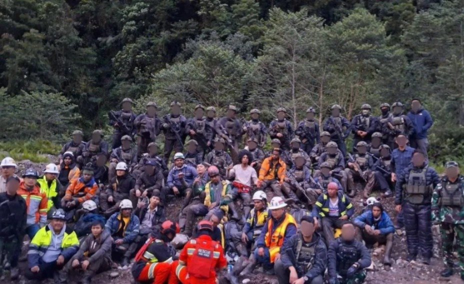 Di Bawah Ancaman KKB, 18 Karyawan Freeport Akhirnya Dievakuasi