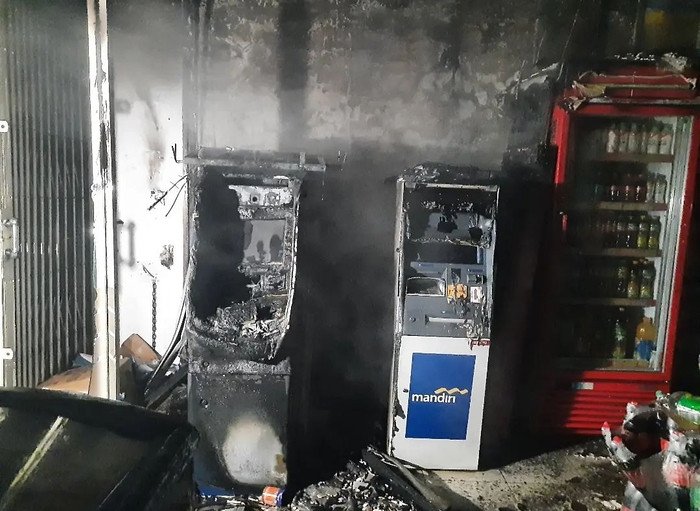 Dua Mesin ATM Terbakar, Kerugian Capai Ratusan Juta
