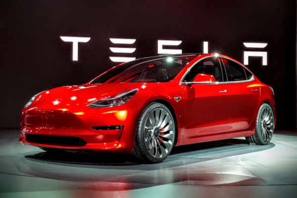 Musk Mengutip Masalah Rantai Pasokan Untuk Penghentian Produksi Singkat Tesla