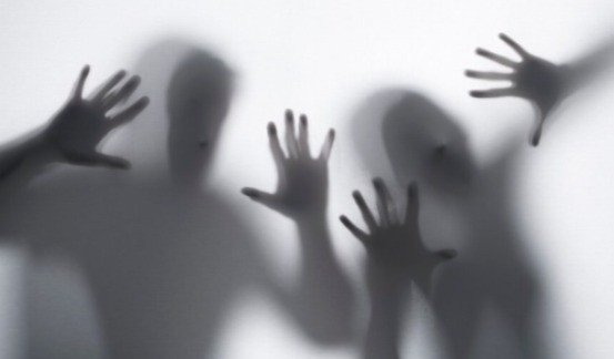 Pasutri Ditemukan Tewas di Rumah, Diduga Pembunuhan Disusul Bunuh Diri