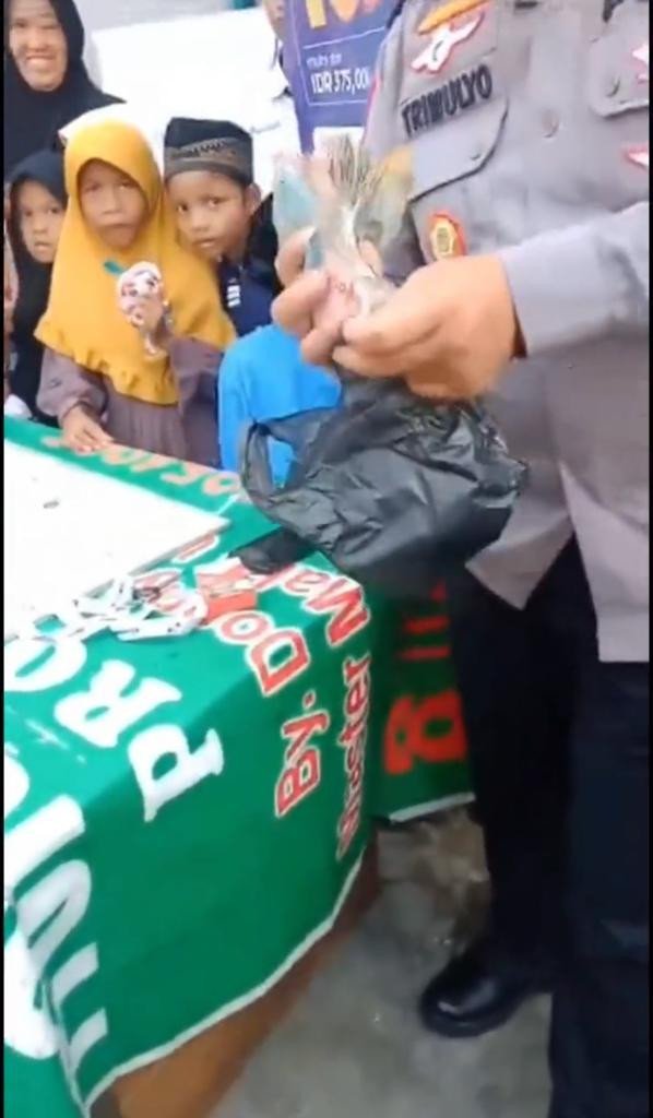 Polisi Amankan Sejumlah Pria Pungli Tak Berizin Berkedok Agama, Paksa Warga Hingga Masuk Ke Rumah