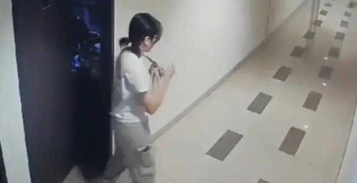 Tekaman CCTV Detik-Detik Aktivitas Terakhir Mahasiswi Unair Sebelum Ditemukan Tewas Di Dalam Mobil