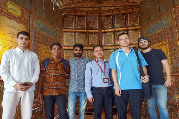 Tito Guterres da Cruz Boavida Alumni Universitas Bina Darma menjadi Guru Bahasa Indonesia di Timor Leste