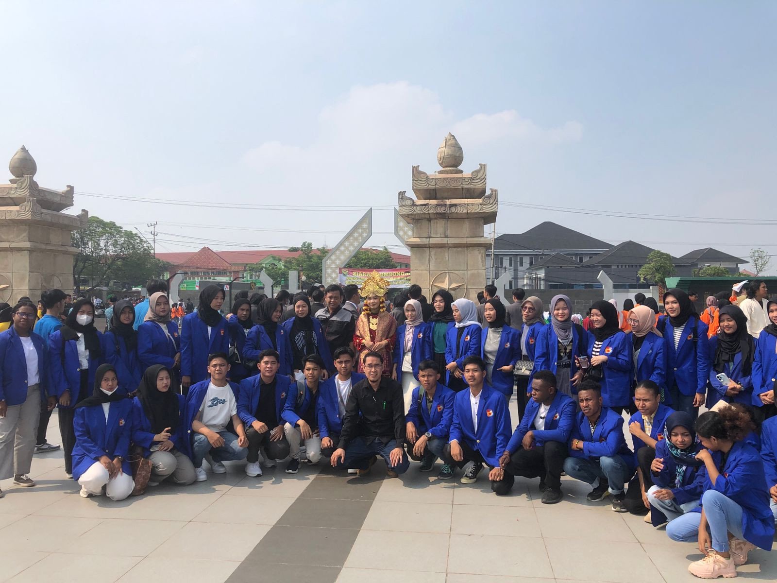 Universitas Bina Darma Berpartisipasi Dalam Peringatan Sumpah Pemuda Ke-95, Kobarkan Semangat Nasionalisme