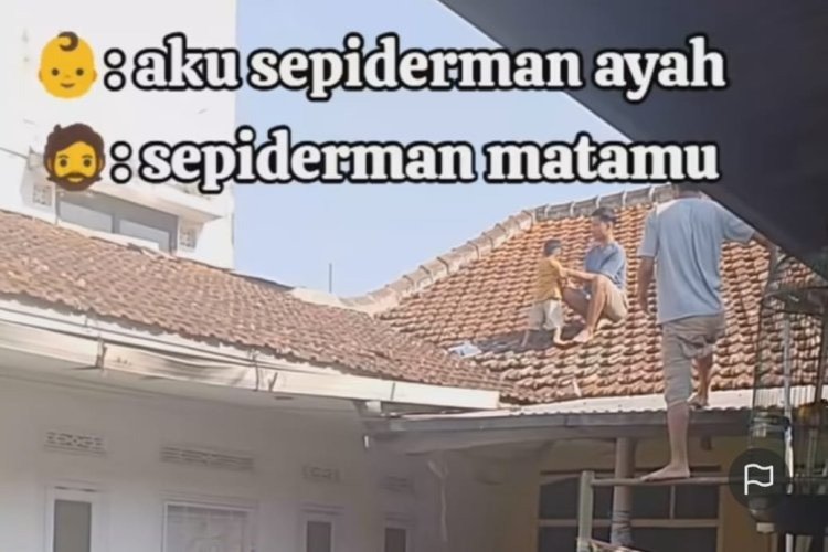 Viral Buat Panik! Bocah Beraksi sebagai Spiderman Hingga Panjat ke Atap Rumah