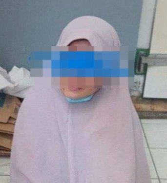 Viral Kisah Pilu Seorang Ibu Tertangkap Mencuri Telur Demi Makan Anak, Bhabinkamtibmas Tawarkan Bantuan