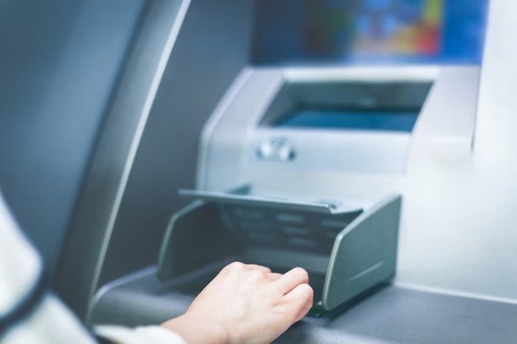 Viral Modus Baru Penipuan Di ATM, Perhatikan Ini !